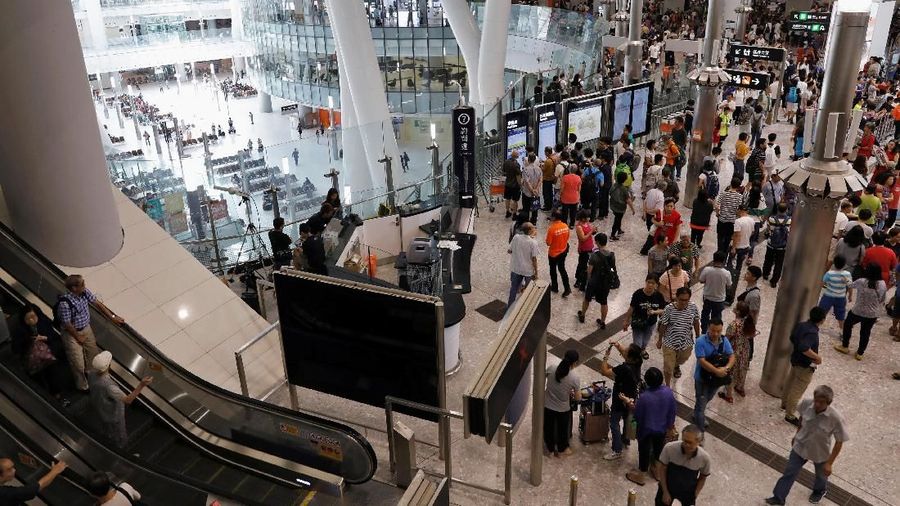 A general view shows West Kowloon Terminus at the first day of service of the Hong Kong Section of the Guangzhou-Shenzhen-Hong Kong Express Rail Link, in Hong Kong, China September 23, 2018. REUTERS/Tyrone Siu