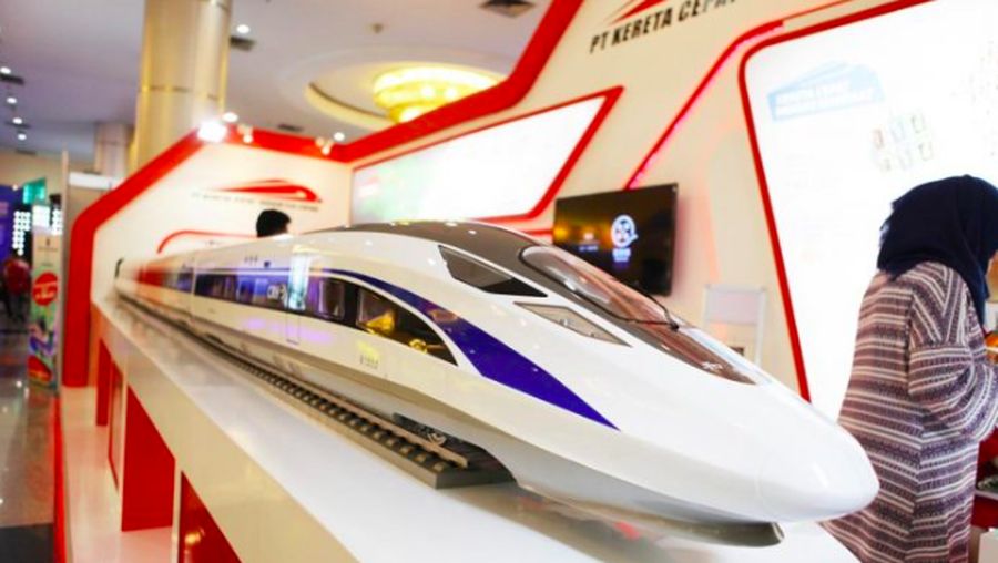 Kereta cepat Jakarta-Bandung diperkirakan baru bisa beroperasi pada Juni 2021 