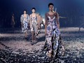 'Tarian' Dior Membuka Paris Fashion Week