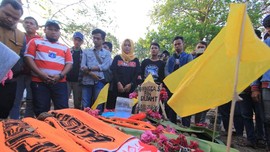 Pamit Terakhir Haringga, Cium Tangan Ibu dan Firasat Ayah