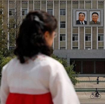 Potret Dinasti Pemimpin Korea Utara di Sudut Kota Pyongyang