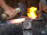 Mengintip Kampung Golok di Babakan Wetan