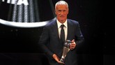 Didier Deschamps jadi pelatih terbaik tahun ini. Keberhasilannya mengantar Prancis jadi juara Piala Dunia merupakan prestasi besar Deschamps tahun ini. (Reuters/John Sibley)