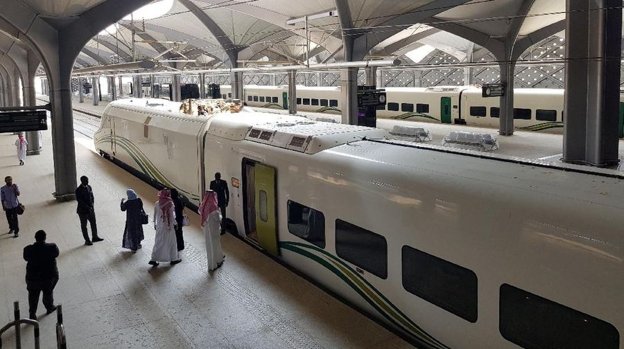 Operasional kereta cepat Arab Saudi ini menghubungkan dua kota suci umat Islam yakni Mekah dan Madinah