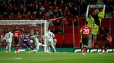Manchester United menghadapi Derby County di babak ketiga Piala Liga. Manchester United sudah unggul lewat Juan Mata di menit ketiga. (REUTERS/Andrew Yates)