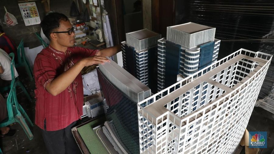 PT DMS Propertindo Tbk akan melantai di Bursa Efek Indonesia.