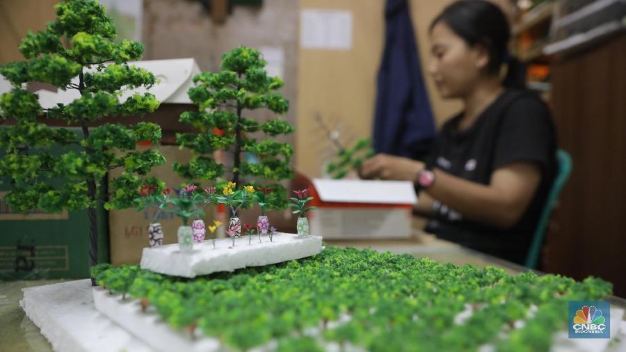 Maket tersebut digunakan oleh pengembang perumahan untuk mendemonstrasikan suatu properti.