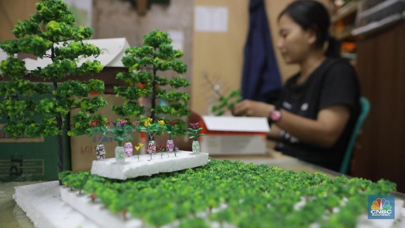 Maket tersebut digunakan oleh pengembang perumahan untuk mendemonstrasikan suatu properti.