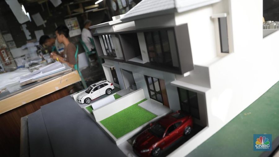 Kinerja saham-saham dari sektor properti belakangan ini juga menguat karena pengaruh penguatan nilai tukar rupiah.