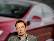 Lagi BU Ya? Elon Musk Jual Saham Tesla Rp 13 T