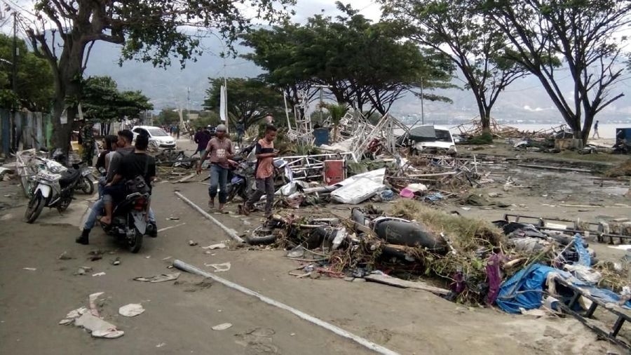 Usai pelantikan, Jokowi mengaku memiliki harapan besar kepada Doni.