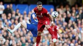 Liverpool sempat mendominasi serangan di babak pertama, namun justru Chelsea yang mampu mencetak keunggulan. (REUTERS/David Klein)