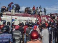 FOTO : Berjibaku Korban Gempa Palu demi BBM