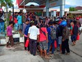 Warga Palu Terpaksa Bongkar Tempat Penyimpanan BBM di SPBU