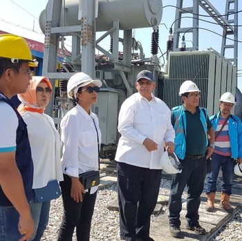 Cek Pasokan Listrik, Menteri Rini dan Bos PLN Terjun ke Palu