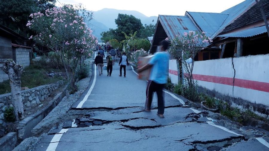 Jumlah korban meninggal dunia yang dimakamkan tercatat 1.047 orang.
