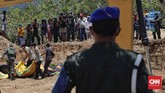 Pemerintah telah membuka pintu bagi dunia internasional yang berniat memberi bantuan gempa. Meski demikian pemerintah merasa belum menetapkan gempa Palu, Sulawesi Tengah sebagai bencana nasional. (CNN Indonesia/Adhi Wicaksono)