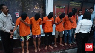 Sidang Dakwaan Tujuh Pengeroyok Haringga Ditunda Bulan Depan