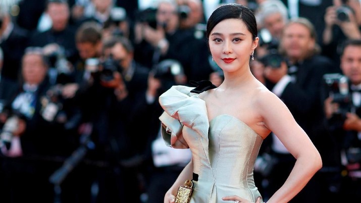 Fan Bing Bing Dagang Masker Berlian Rp 2 Juta, Langsung Ludes