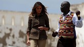 Dalam rangkaian lawatannya kali ini, ia akan berkunjung ke Kenya, Malawi, dan Mesir. (Reuters/Carlo Allegri)