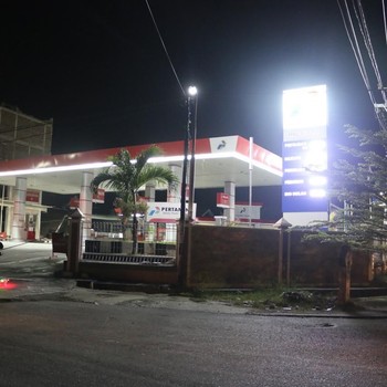 Listrik Mulai Pulih, Palu Kembali Terang di Malam Hari
