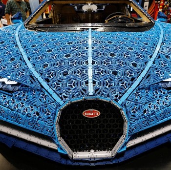 Keren, Mobil Bugatti Chiron ini Dilapisi 1 Juta Lego