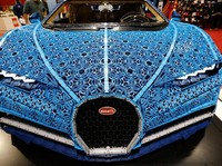 Keren, Mobil Bugatti Chiron ini Dilapisi 1 Juta Lego