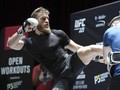 McGregor Mulai Latih Anak Jadi Petarung