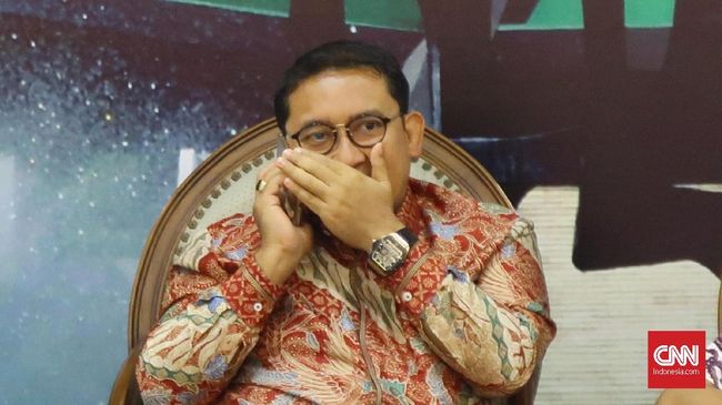 Fadli Zon Klaim Elektabilitas Jokowi-Prabowo Selisih 4 Persen