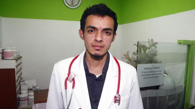Prabowo-Sandi Rekrut Dokter 'Sampah' Sebagai Jubir di Pilpres
