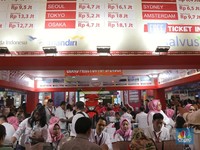 Pengunjung Menyemut Incar Tiket Murah di Garuda Travel Fair