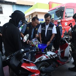 Pemerintah Bimbang Naikkan Harga BBM, Hati-Hati Spekulasi!