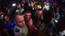 Presiden UFC Tak Ingin Khabib Dihukum Setahun
