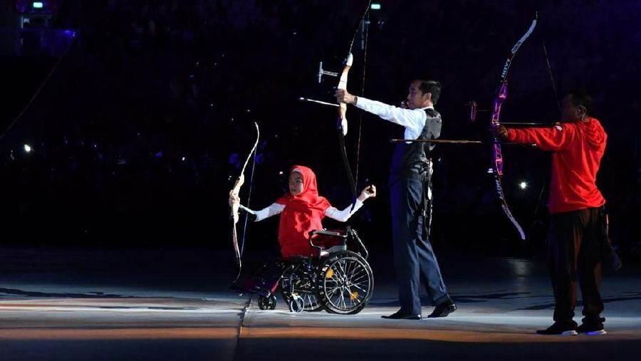 Jokowi di Malam Opening Asian Para Games