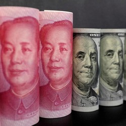 Alert! Yuan China Sentuh Level Terendah 14 Tahun Vs Dolar AS!