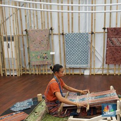Indonesia Pavillion: Crafters' Hope for Wider Market Access