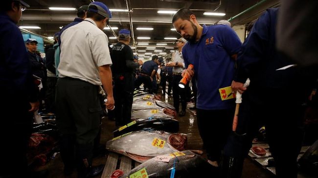 Pasar Baru Tsukiji: Ritual Lama, 'Beda Rasa'