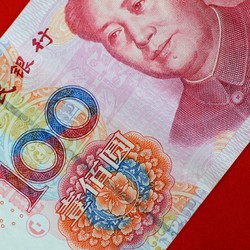 Stagnan Lawan Riyal, Rupiah Taklukan Yuan