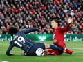 FOTO: Duel Sengit Liverpool vs Manchester City di Anfield