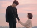 Senyum Netizen untuk 'The Smile Has Left Your Eyes'