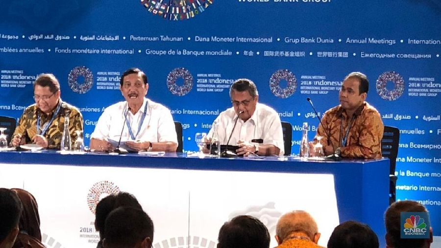 Luhut Binsar Pandjaitan menumpahkan unek-uneknya terkait komentar beberapa pihak yang menyebut IMF-WB Annual Meetings pemborosan.