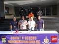 Modal Foto dengan Kapolri, Sopir Tipu Pengusaha Rp1 M