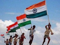 Berseteru dengan AS, India Pertimbangkan Bikin WhatsApp Lokal