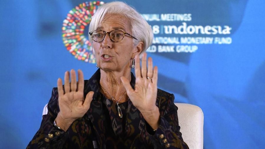 Sri Mulyani menantang bos IMF untuk menghitung pekerjaan rumah tangga sebagai komponen PDB.