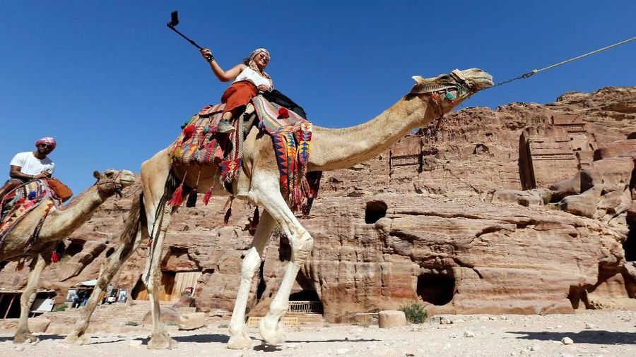 Taman Arkeologi Petra dinyatakan sebagai situs Warisan Dunia UNESCO, dan pada tahun2007 dinobatkan sebagai salah satu dari tujuh keajaiban dunia yang baru.