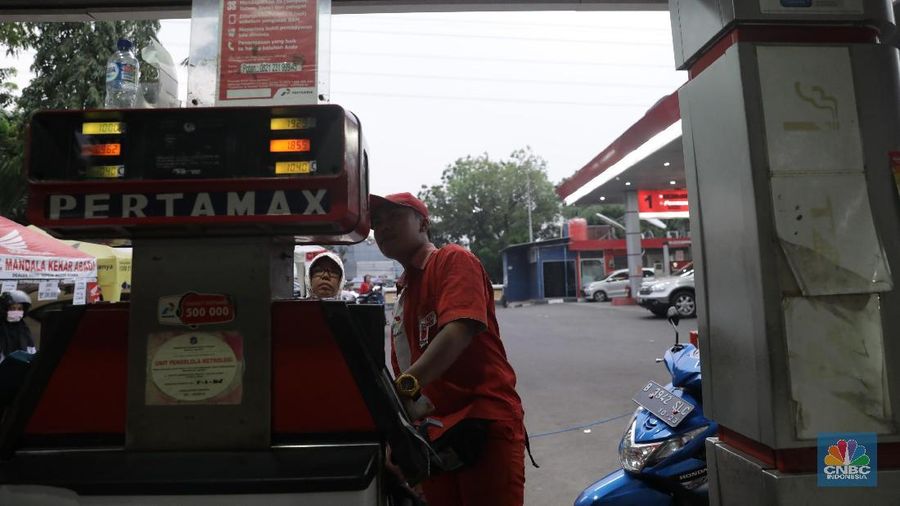 Sampai hari ini BUMN migas tersebut belum menyampaikan laporan terkait perubahan harga jual BBM non-subsidi mereka.