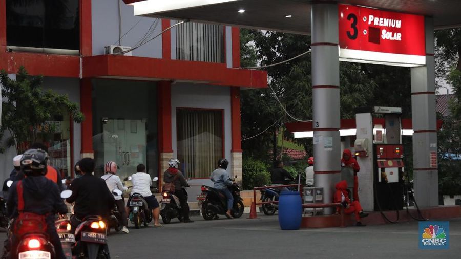 Berdasarkan data Kementerian ESDM, stok BBM dalam kondisi normal, dengan Coverage Days BBM jenis Premium: 20 hari; Solar/Akrasol: 20 hari; Pertalite: 22 hari.