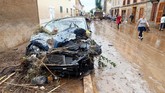Banjir sapu Pulau Majorca, Spanyol, dan menewaskan 10 orang termasuk 3 warga asing asal Inggris dan Belanda (REUTERS/Enrique Calvo)