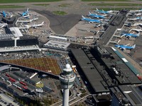 Tsunami PHK, Maskapai KLM Belanda Pangkas 1.500 Orang