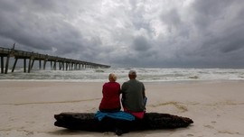 Nasib Pariwisata Florida Usai Badai Michael